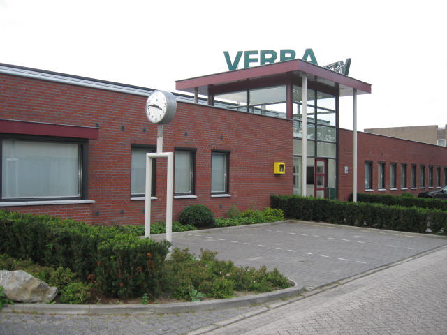 Entree Verba voerbakken fabriek
